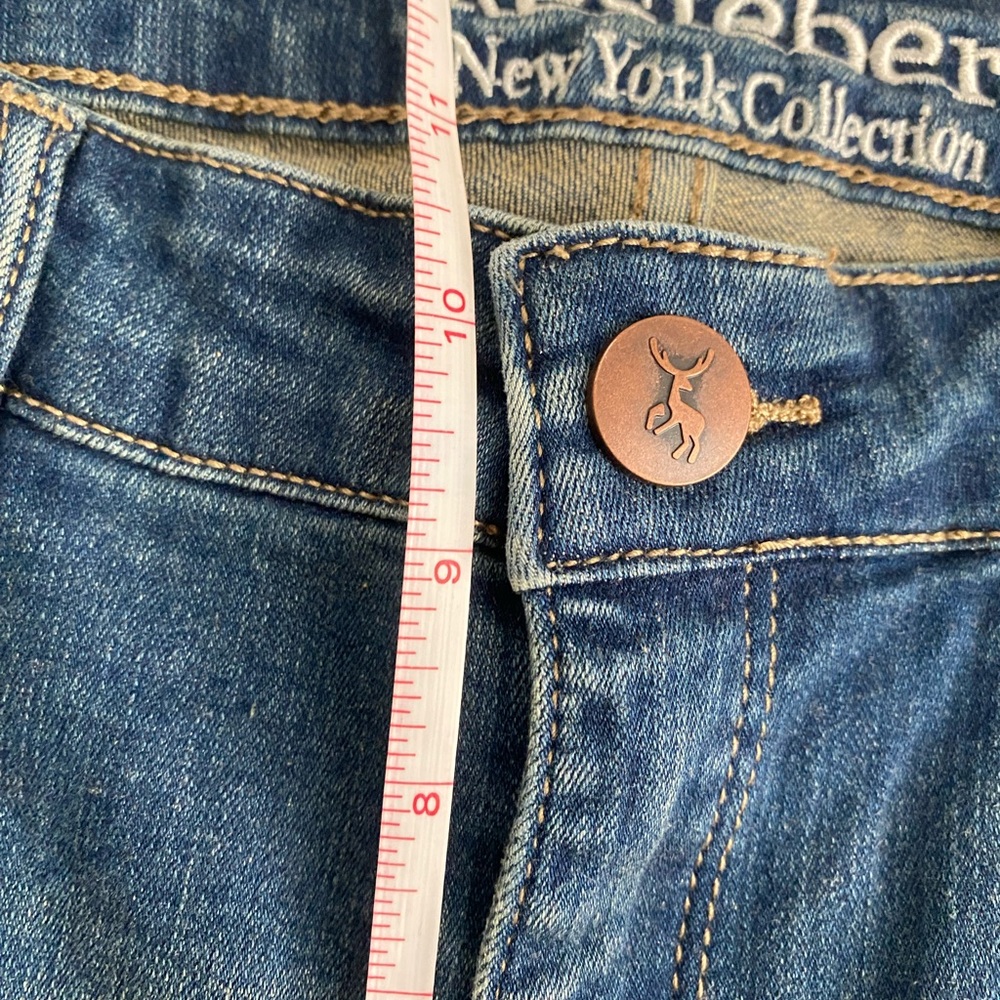 Resfebor Women's Blue Distressed Jeans - Picture 9 of 11